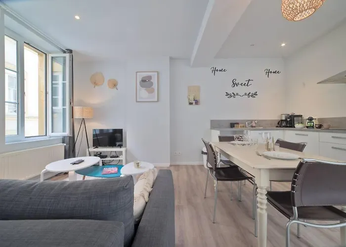 L\'Appartement Du Poete - 4P - Hyper Centre